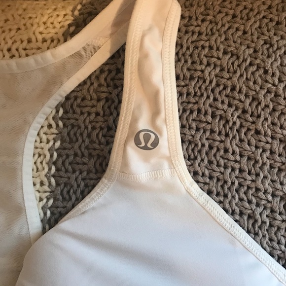 LuluLemon Sports Bra - Picture 2 of 3